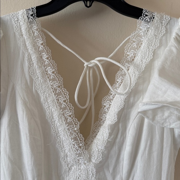 Petal & Pup Minny Flutter Sleeve Cotton Maxi Dress, Size X-Small , $129 - Picture 8 of 13